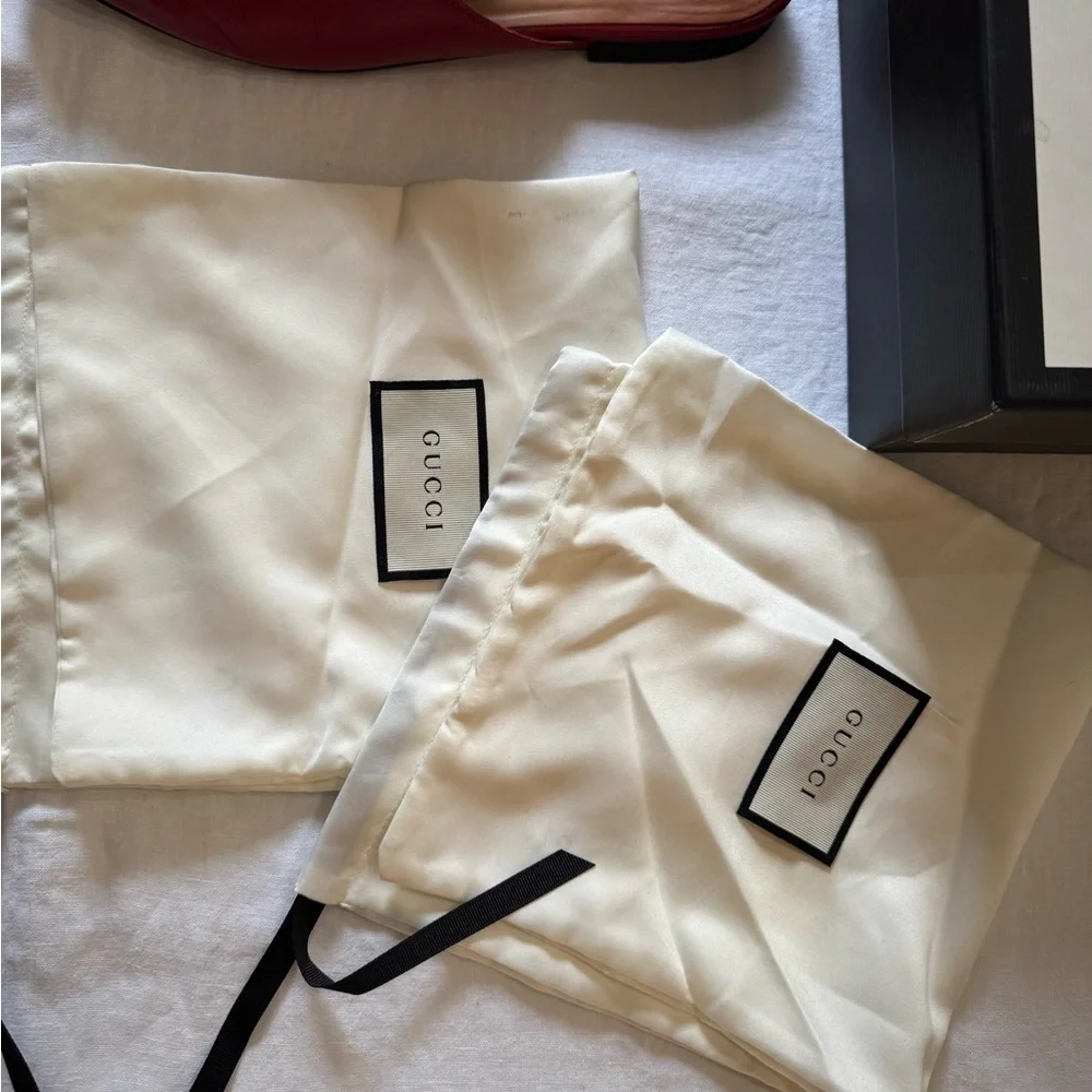 Gucci Burgundy Leather Mules with Gold Detail - Picture 5 of 10